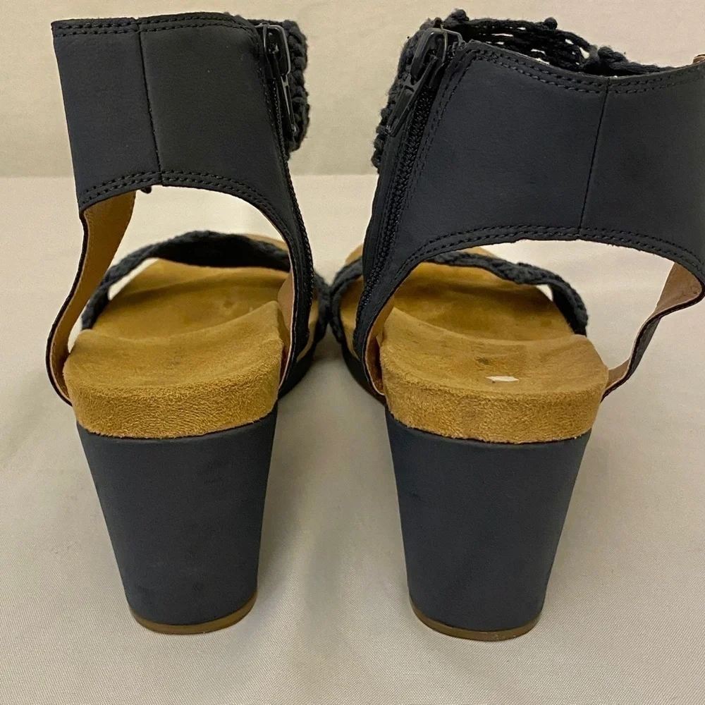 Lucky Brand Kierlo Wedge Sandals Macramé Heels Comfort Shoes Blue Size 9.5